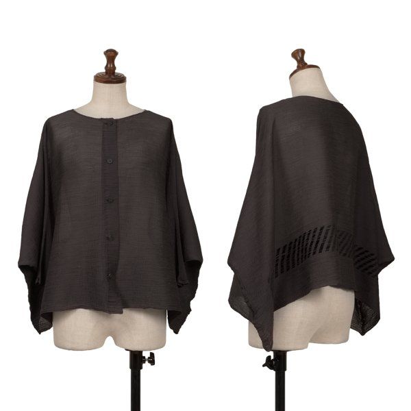 ISSEY MIYAKE me(イッセイミヤケミー) クレーププリーツポンチョ ISSEY