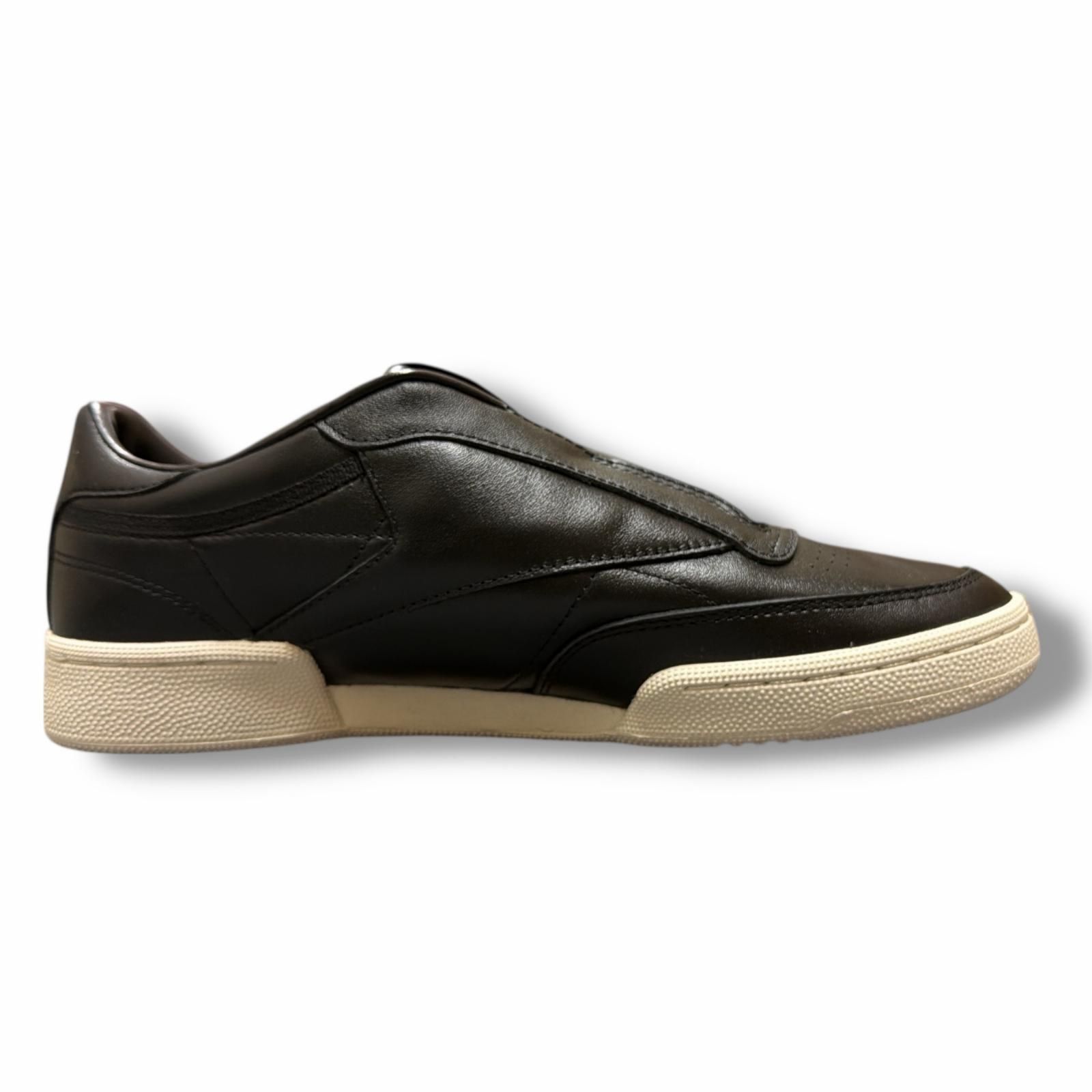 参考上代24200円 未使用 WHITE MOUNTAINEERING  × Reebok CLUB C 85 VINTAGE SLIP-ON スリッポン コラボ ホワイトマウンテニアリング  × リーボック WM2573814 ブラック 28cm （6732M） 未使用 WHITE MOUNTAINEERING × Reebok CLUB C 85 VINTAGE SLIP-ON