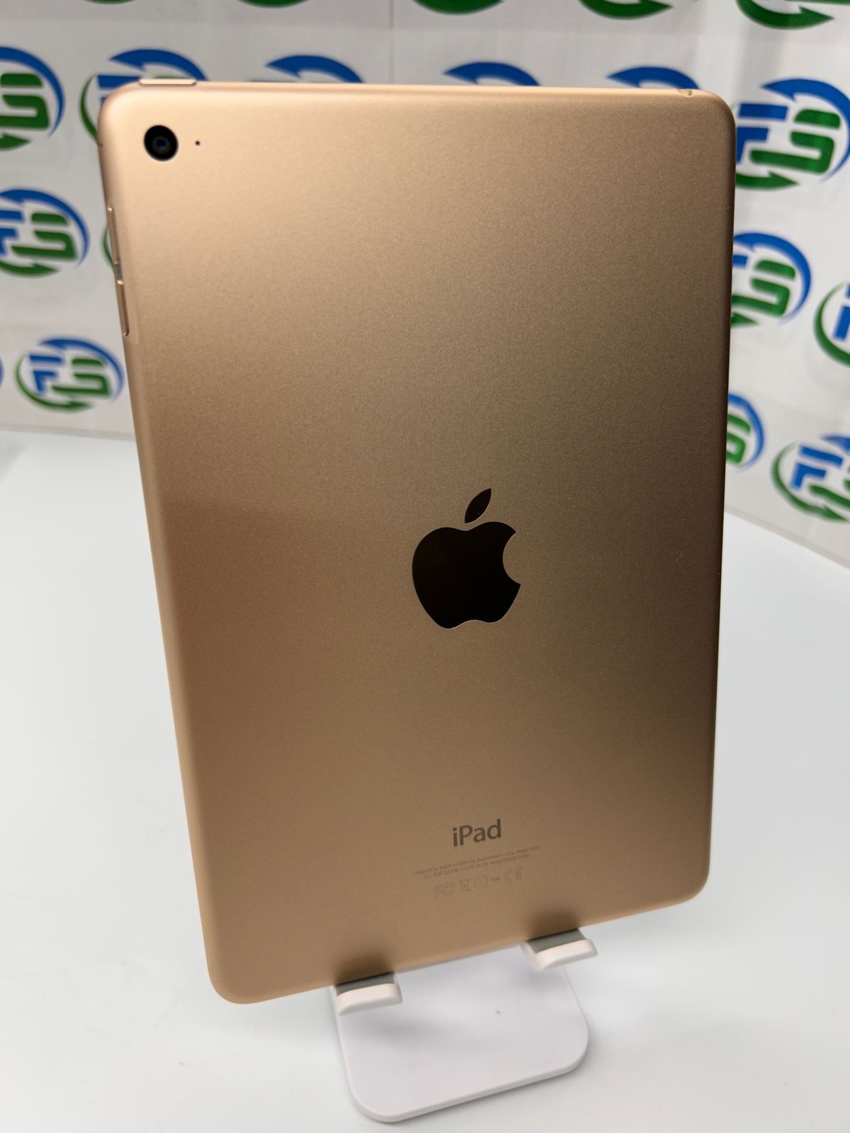 iPad mini4 16GB ゴールド 中古 バッテリー77% - メルカリ