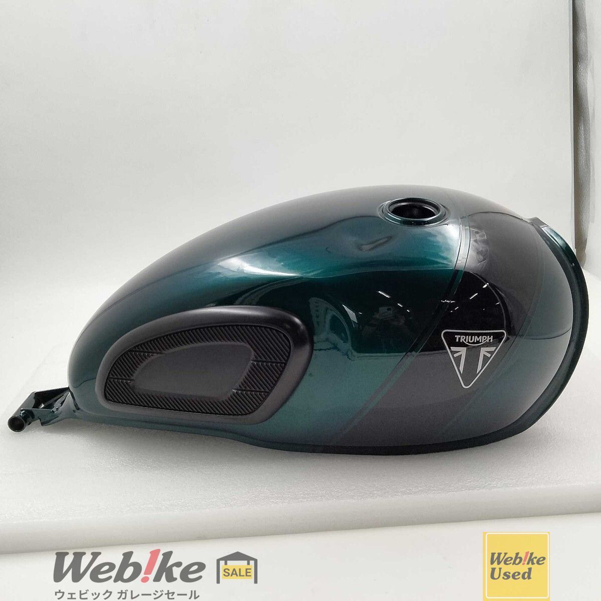 トライアンフ純正中古パーツ SPEED TWIN 900 ガソリンタンク T2403278