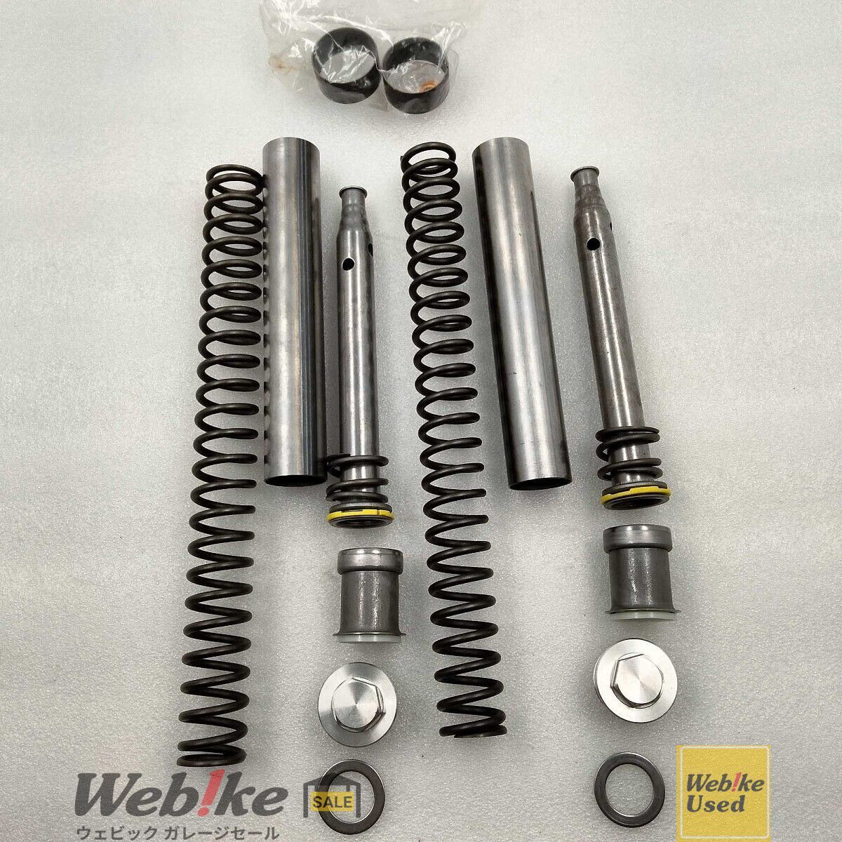 NZ250S シート 赤 スズキ 純正 バイク 部品 NJ44A 当時物 シートバンド