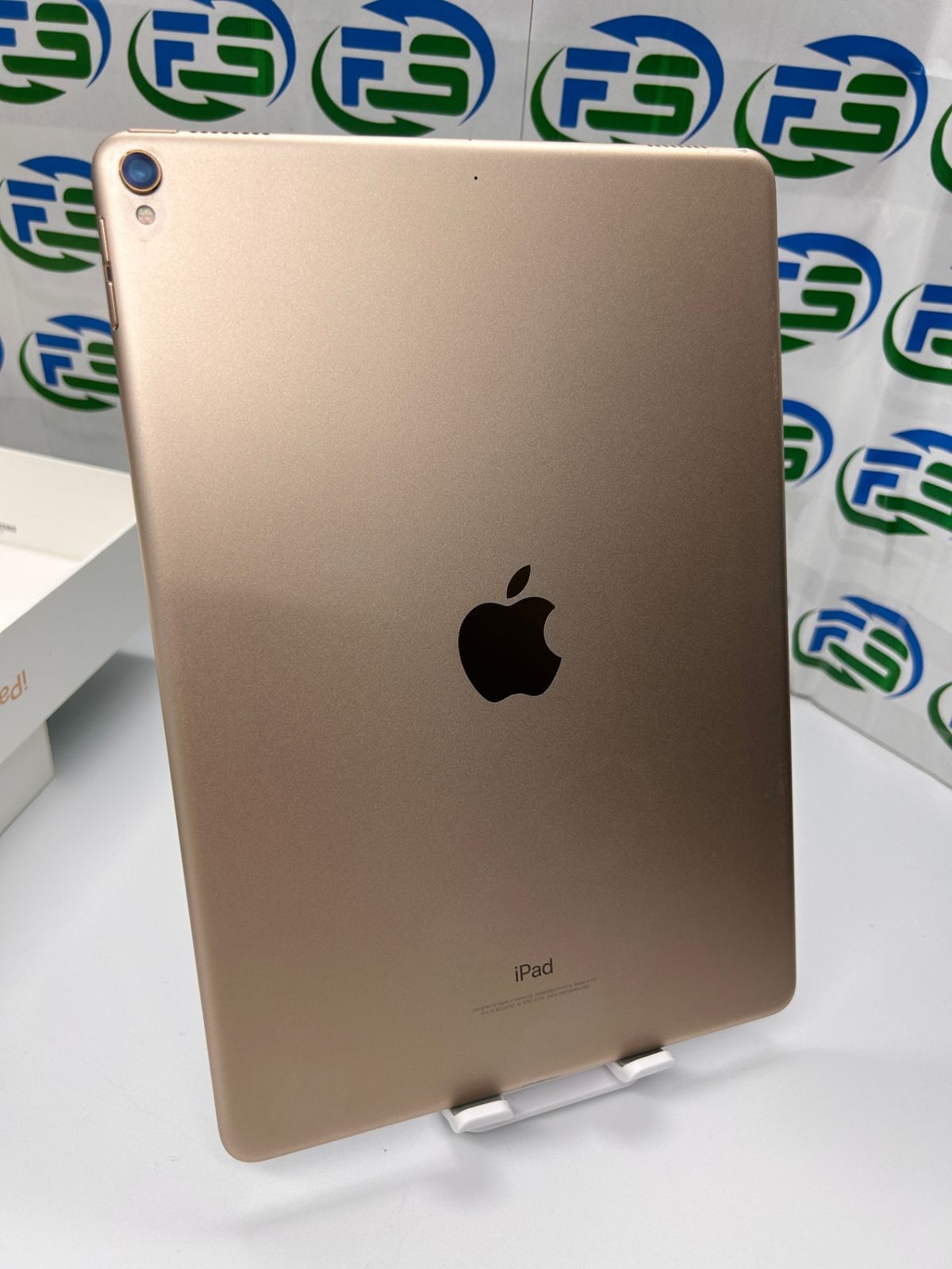 ipad pro 10.5ｲﾝﾁ 64GB ｺﾞｰﾙﾄﾞ きちすけさん専用 APPLE 〔中古〕iPad
