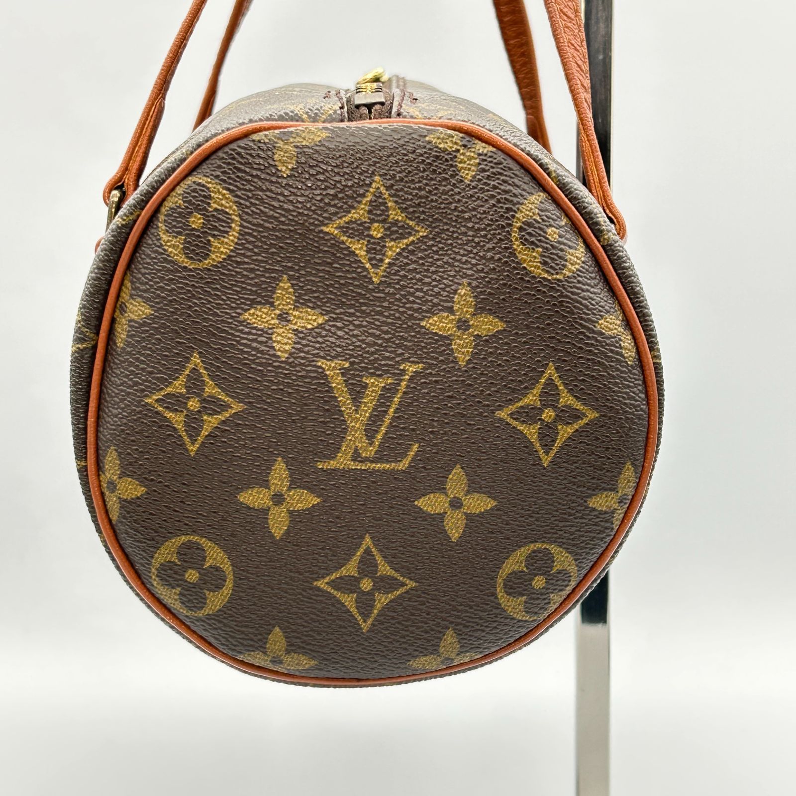 ルイヴィトン Louis Vuitton パピヨン 26 モノグラム ハンドバッグ LV