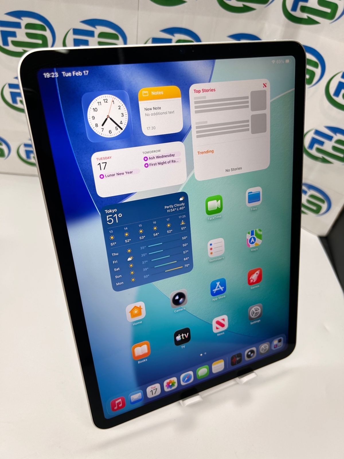 訳あり】11インチ iPad Pro MHR03J/A 1TB シルバー - メルカリ