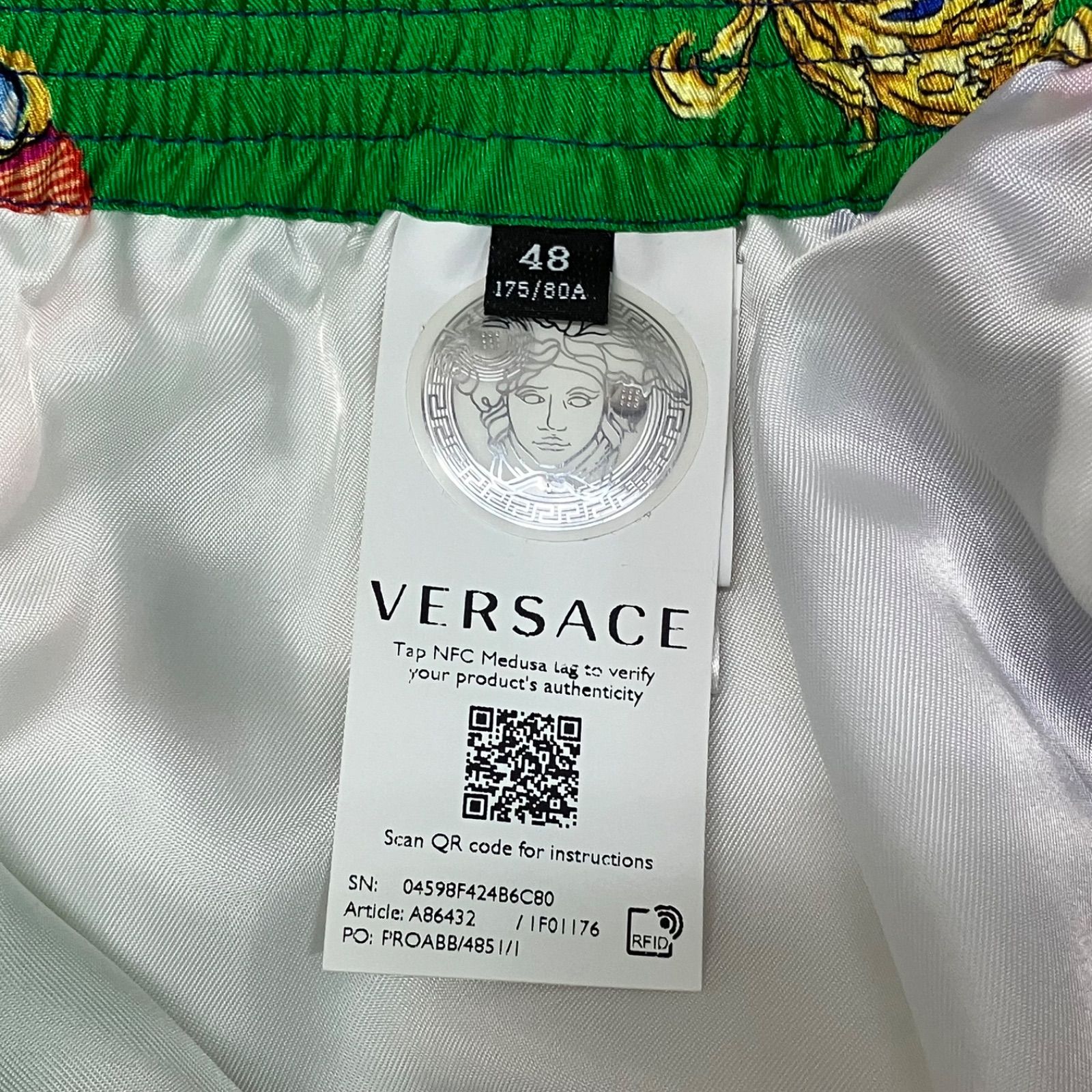 VERSACE ヴェルサーチ トレゾール ドゥ ラ メール 総柄シルクショーツ 