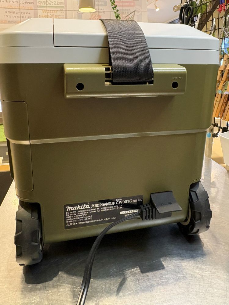値下げアイテム！【中古品】makita 充電式保冷温庫 CW001G 20L