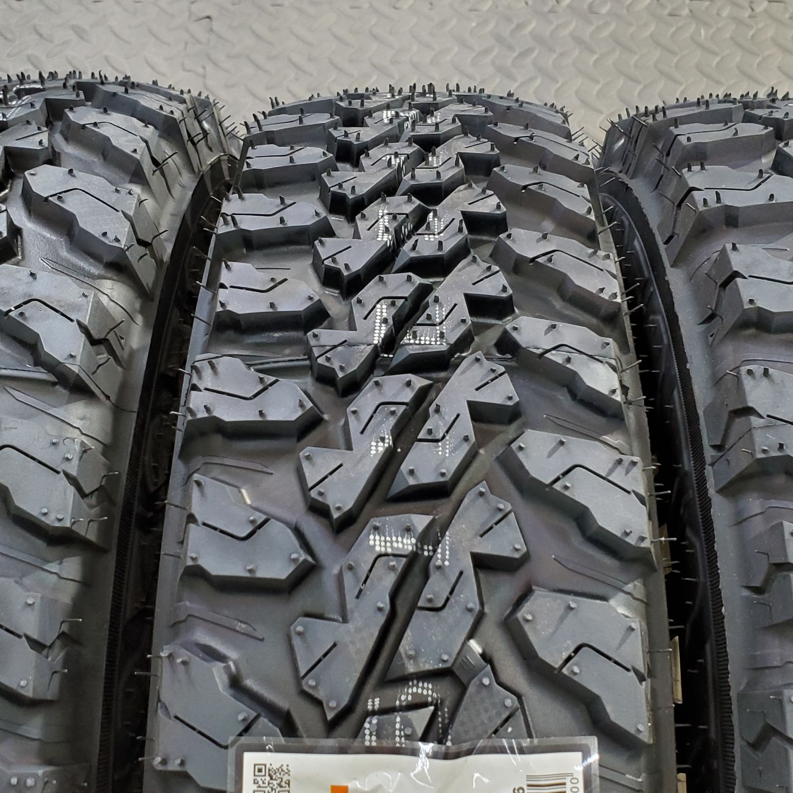 26年製 新品タイヤ 145/80R12 80/78N LT ヨコハマ ジオランダーM/T