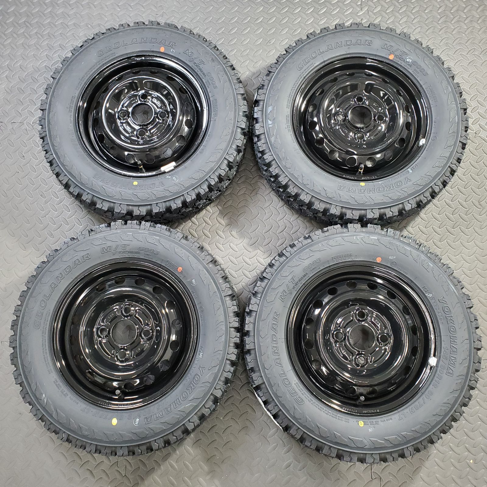26年製 新品タイヤ 145/80R12 80/78N LT ヨコハマ ジオランダーM/T