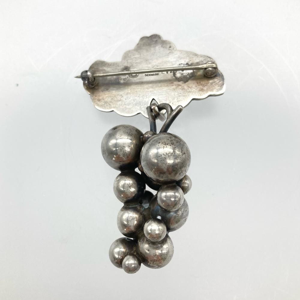 ジョージジェンセン Georg Jensen 葡萄モチーフ ブローチ SV925 24.4g