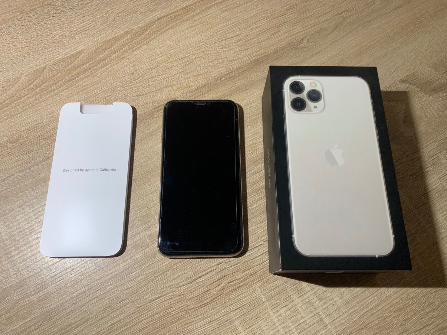 8453 iPhone 11 Pro 256GB シルバー - メルカリ