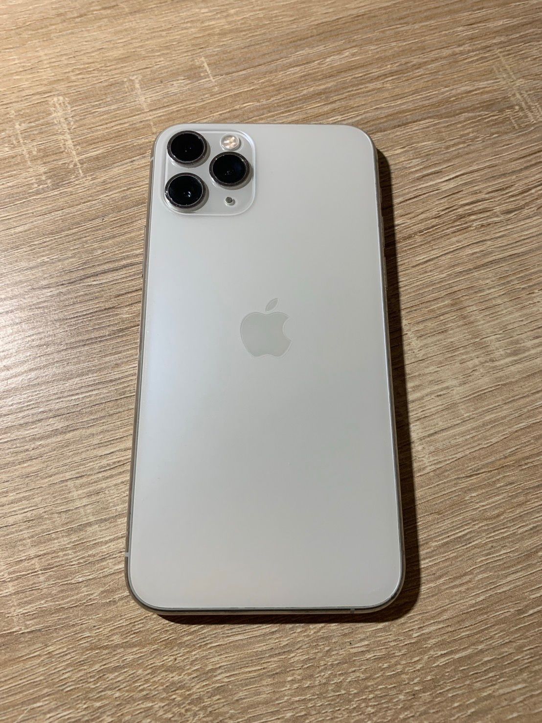 8453 iPhone 11 Pro 256GB シルバー - メルカリ