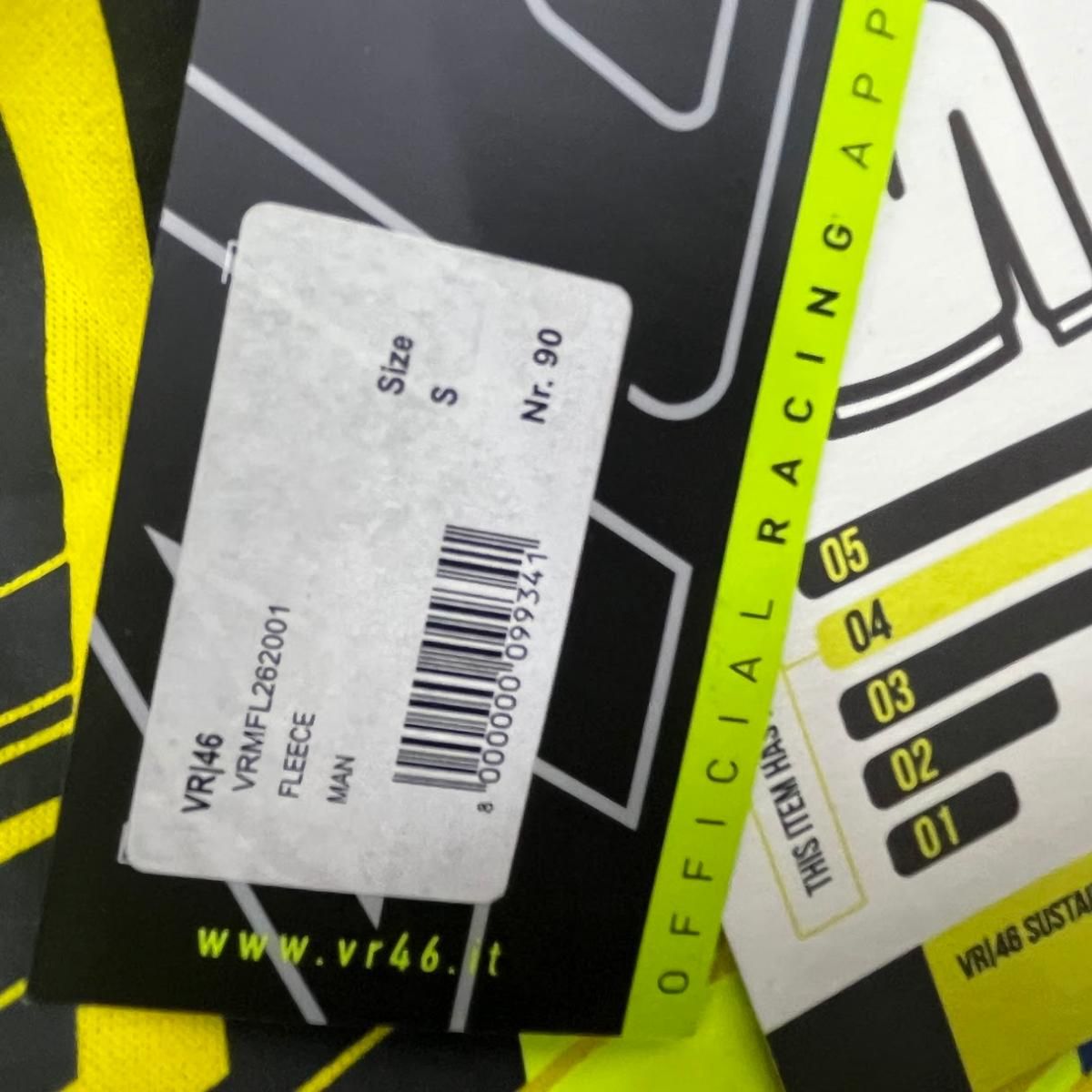 未使用】ヴァレンティーノ ロッシ VR46フーディメンズS長袖黄黒【送料