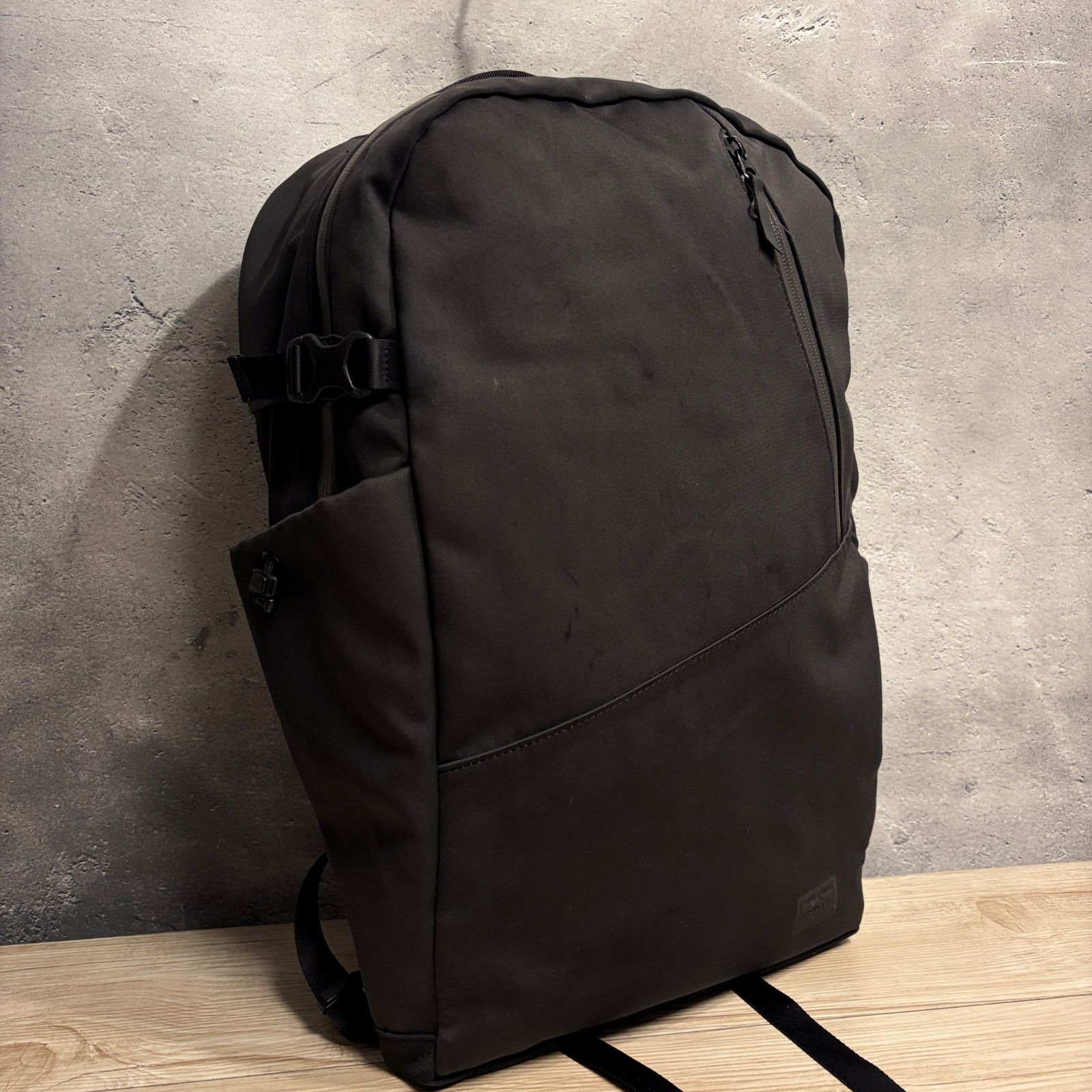PORTER ポーター FUTURE DAYPACK フューチャー デイパック ブラック 