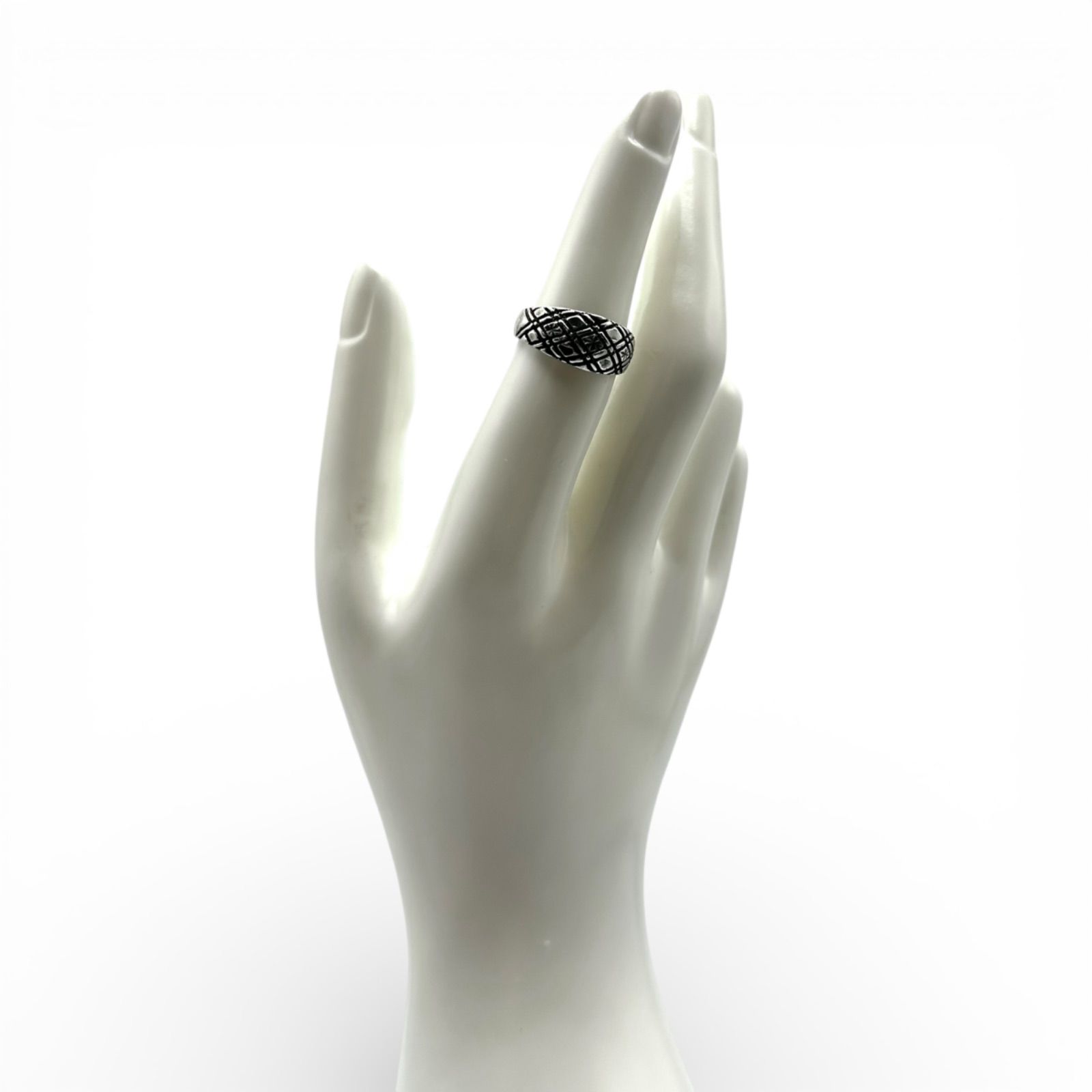 クラシックな装い】ラインアート Silver 925 刻印 90s Vintage Design