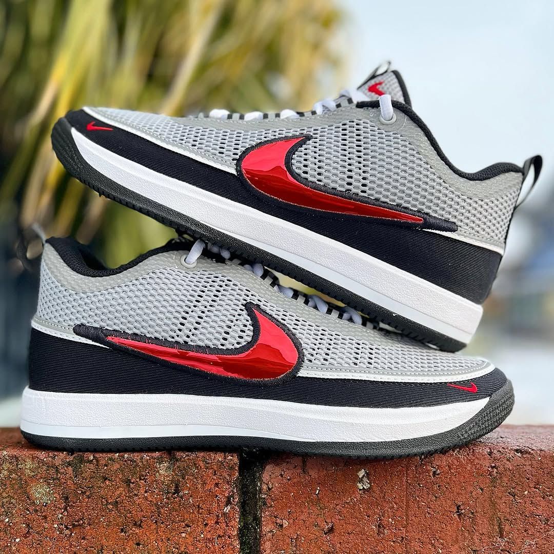 NIKE BOOK 2 EP