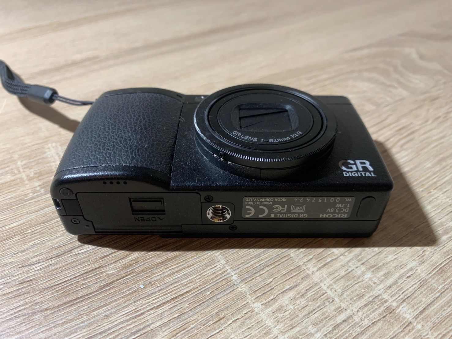 8469 RICOH GR DIGITAL Ⅲ ブラック デジカメ - メルカリ