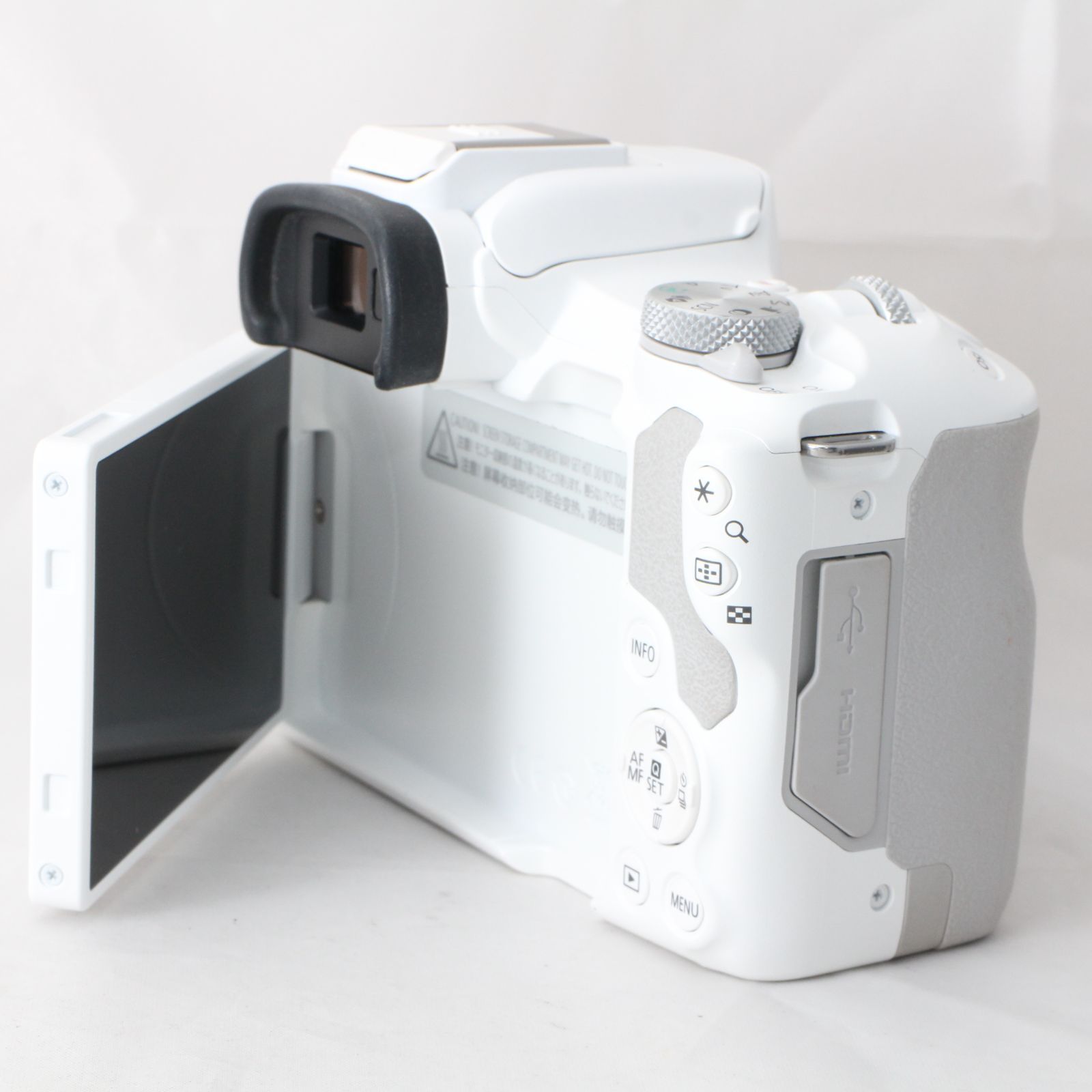 ☆美品・ショット数8000☆ Canon ミラーレス一眼カメラ EOS R50 標準