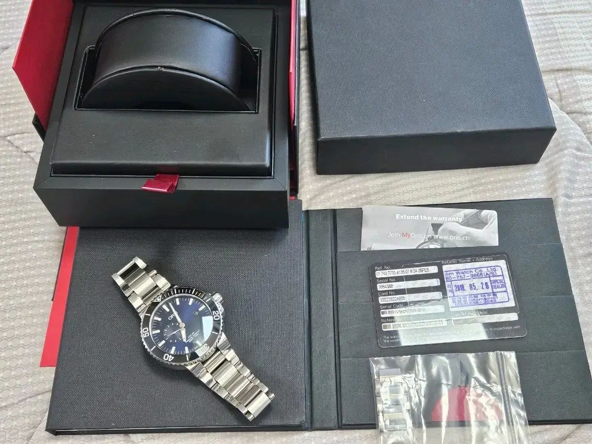 ORIS アクア스 500m スモールセコンド ダークブルー