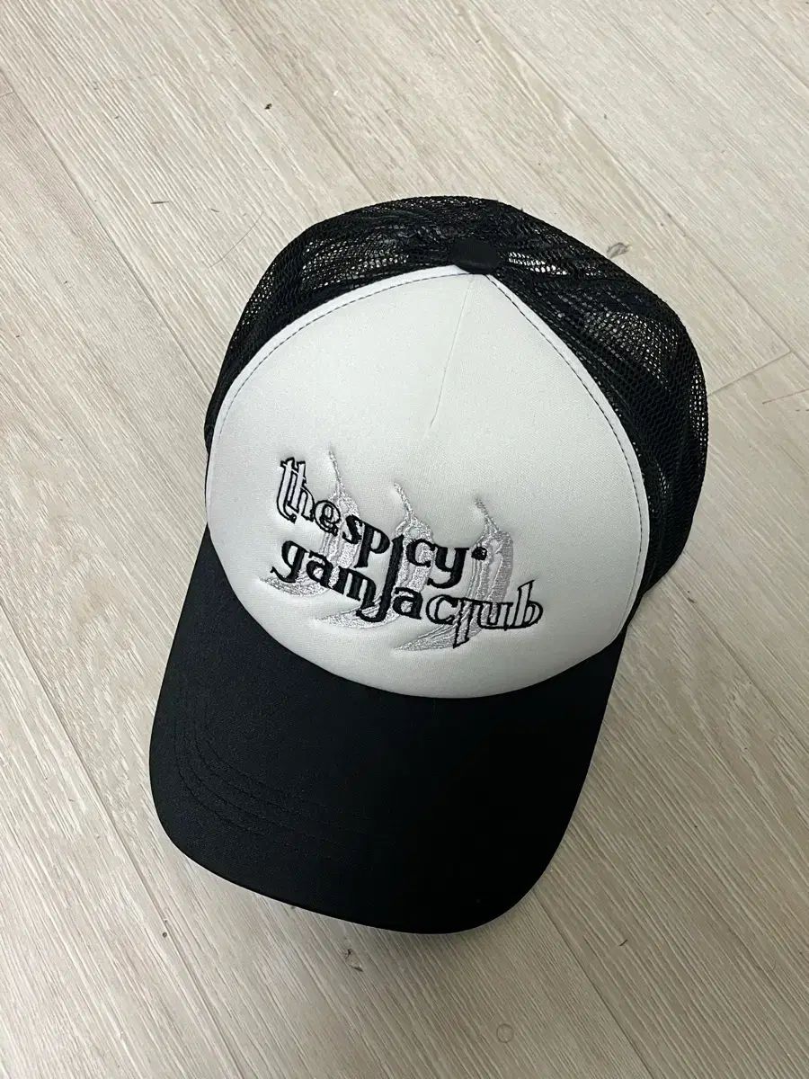 ザ・スパイシー・ポテト・クラブ メッシュキャップ