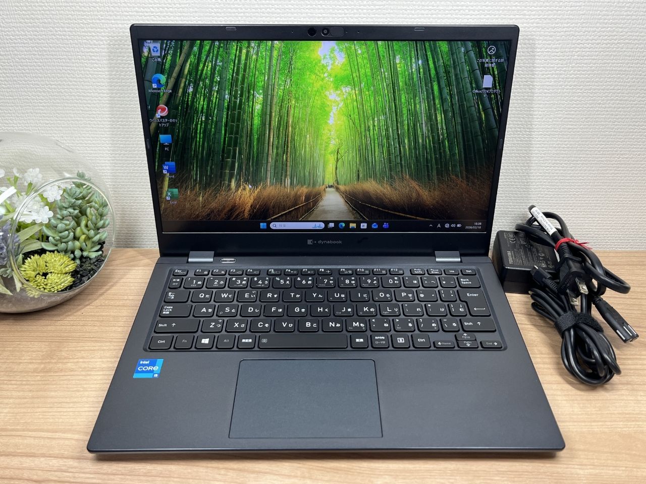 美品＞01137 軽量 Dynabook G83/HS 第11世代 i5 8GB SSD256gb Office