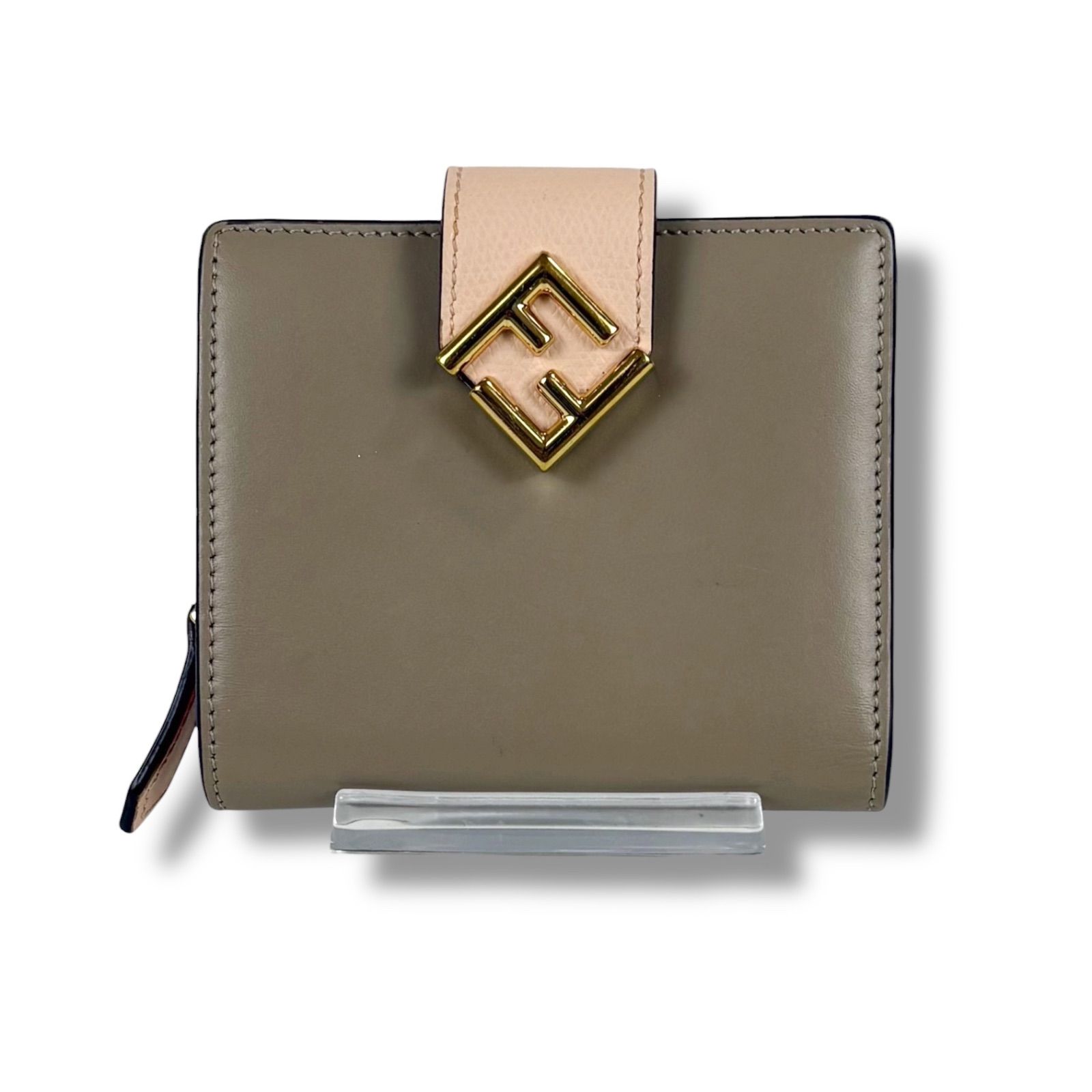 FENDI フェンディ FF ダイヤモンド コンパクトウォレット 二つ折り財布 