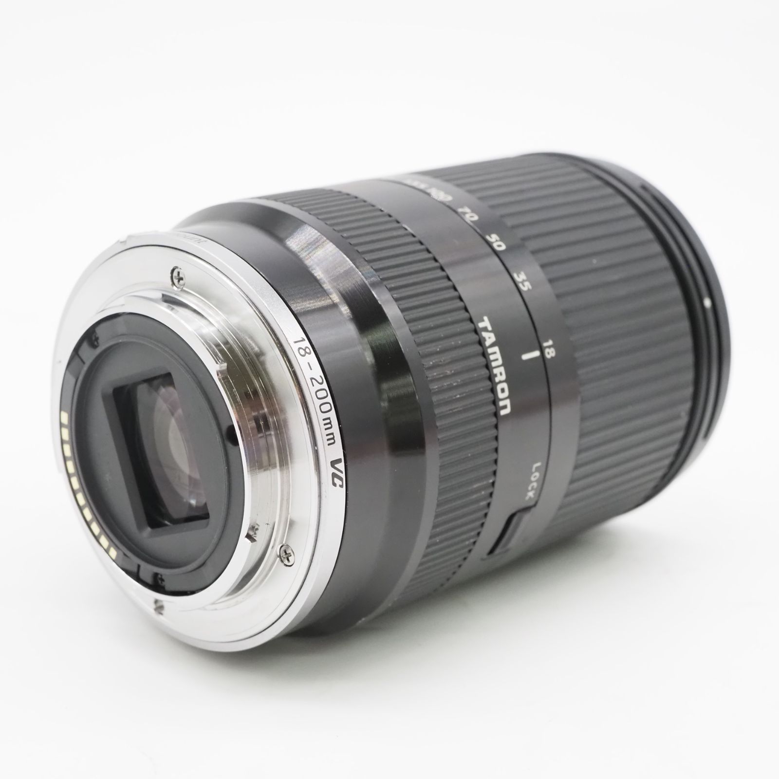 □極上品□ TAMRON（タムロン）18-200mm F3.5-6.3 Di III VC SONY E