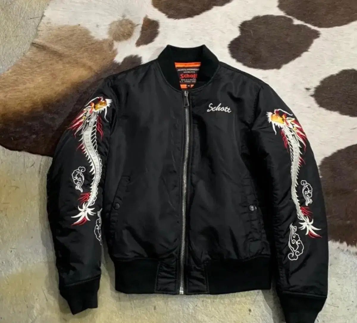 アンダーソンベル schott 用 刺繍 ブラック MA-1 - メルカリ