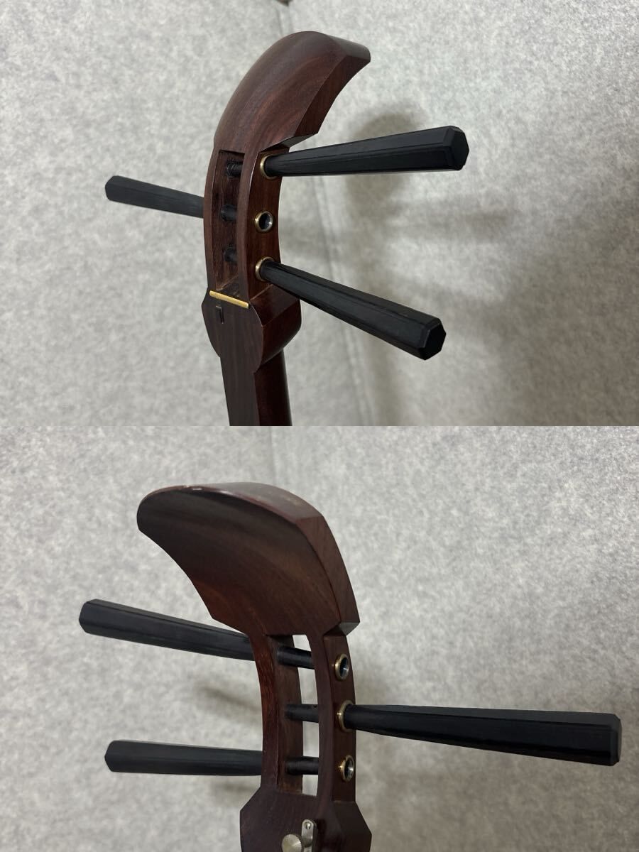 □ 三味線 紅木 丸打胴 棹幅:約2.6cm 胴の重量: 約946g 東さわり
