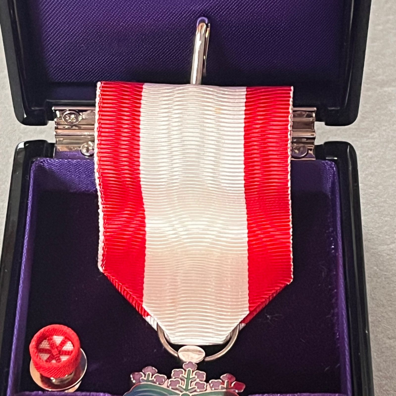 勲六等単光旭日章 千葉県】勲六等単光旭日章(旭日単光章)略章のセットを出張買取しました