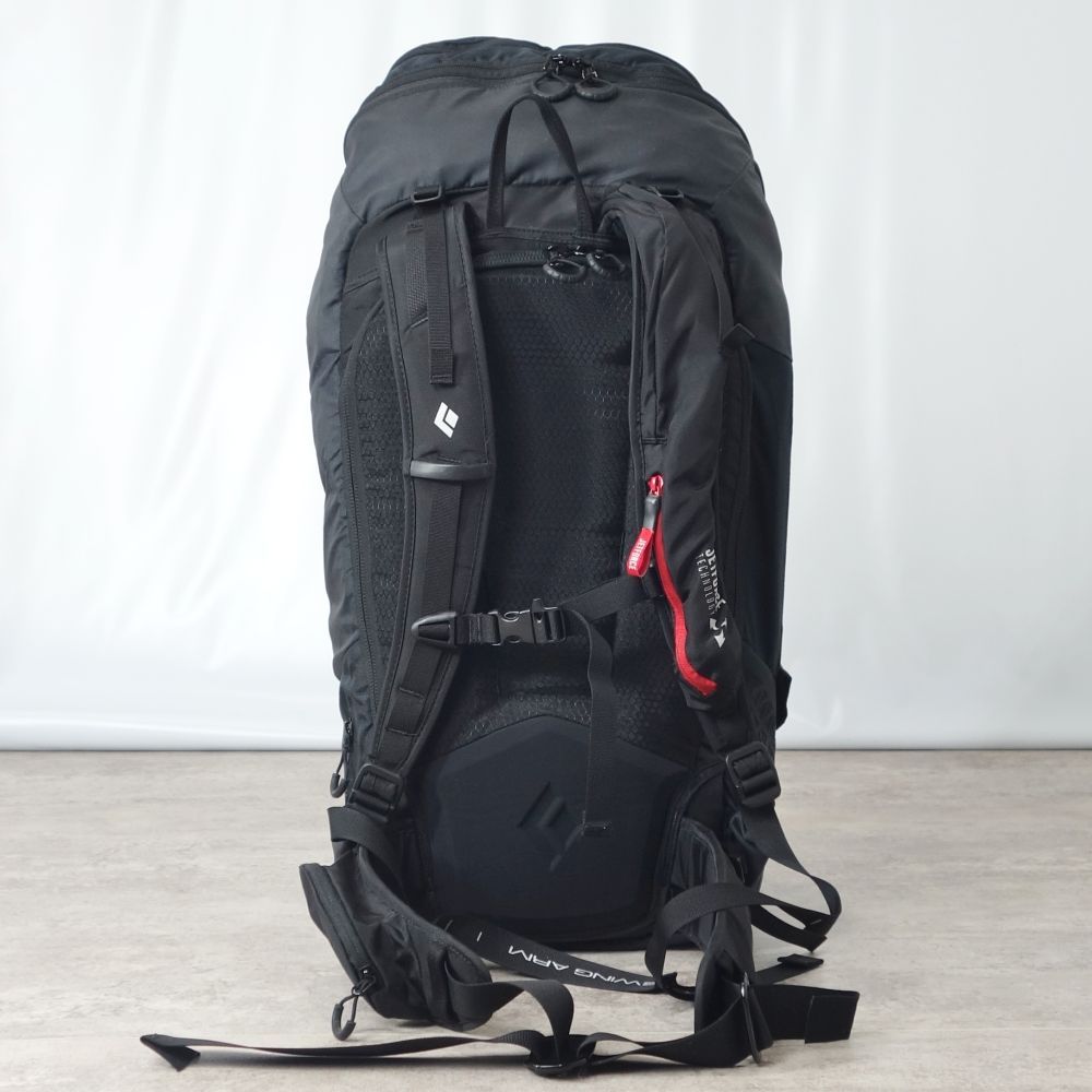 未使用 ブラックダイヤモンド  SAGA 40 バックカントリー スキー バックパック エアバッグ BC アウトドア 未使用 ブラックダイヤモンド Black Diamond SAGA 40 バックカントリー