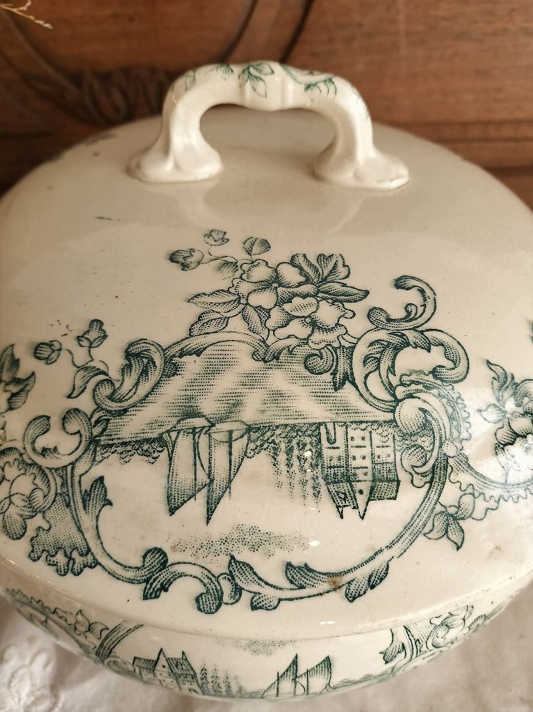 フランス アンティーク 絵付き 素敵な 蓋つき スーピエール 1900年