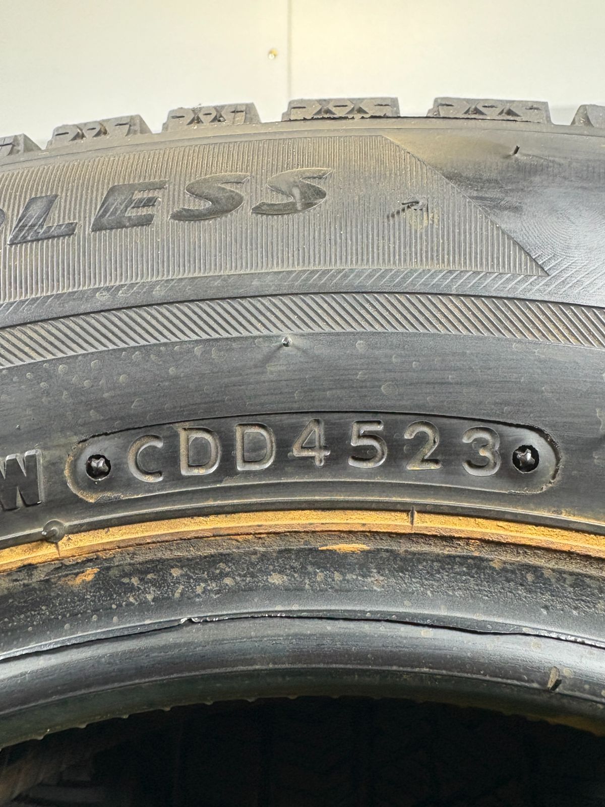 送料無料☆165/70R14 ブリヂストン VRX2 2023年製 4本 冬 タイヤ