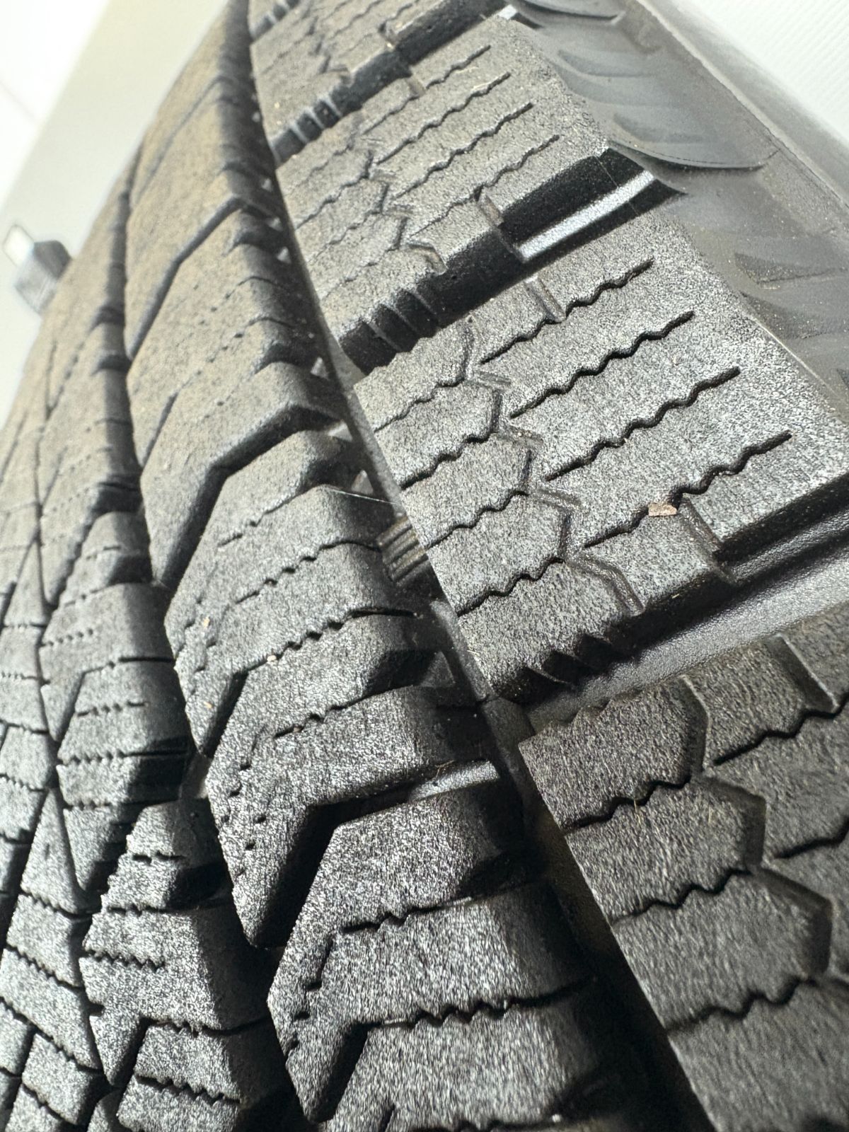 送料無料☆165/70R14 ブリヂストン VRX2 2023年製 4本 冬 タイヤ