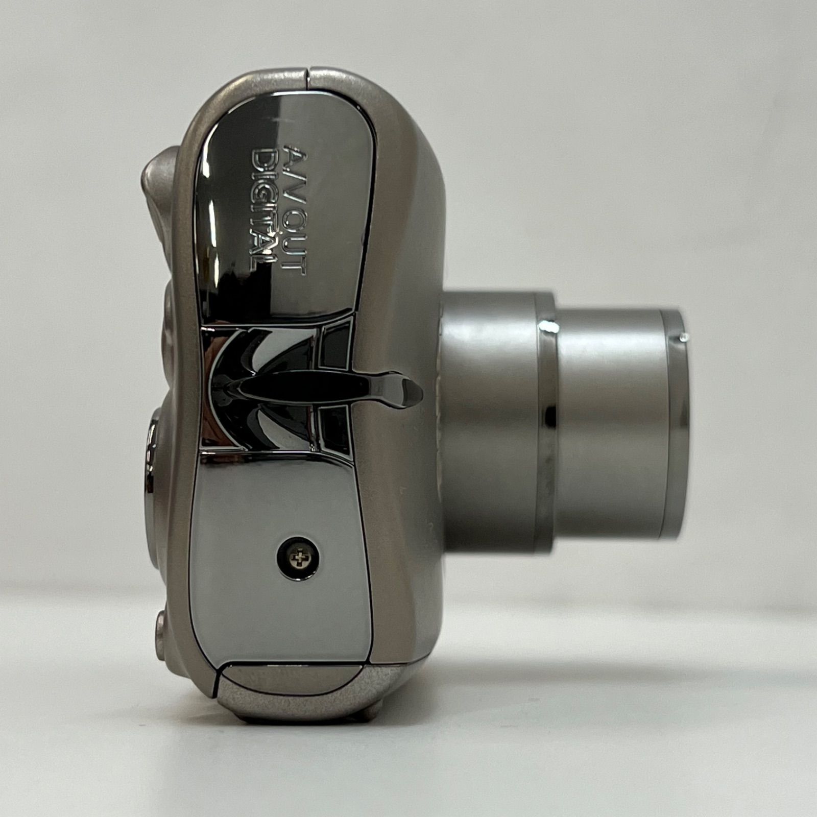 F260128-51】 Canon IXY DIGITAL 2000IS キャノン イクシー デジカメ 