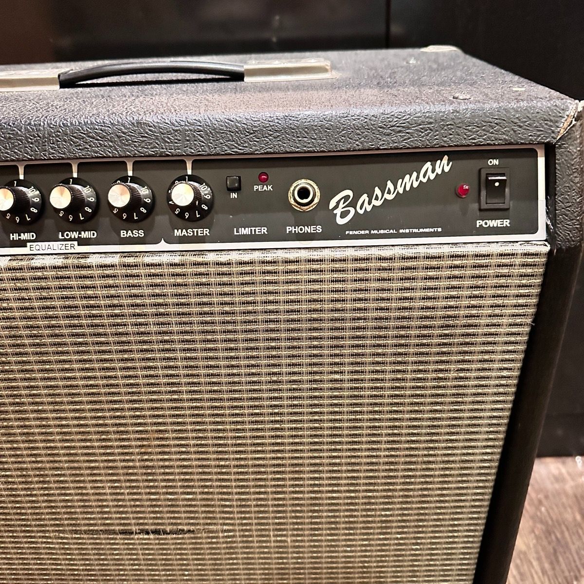 Fender Bassman BM-40CE Bass Amplifier フェンダー ベースアンプ