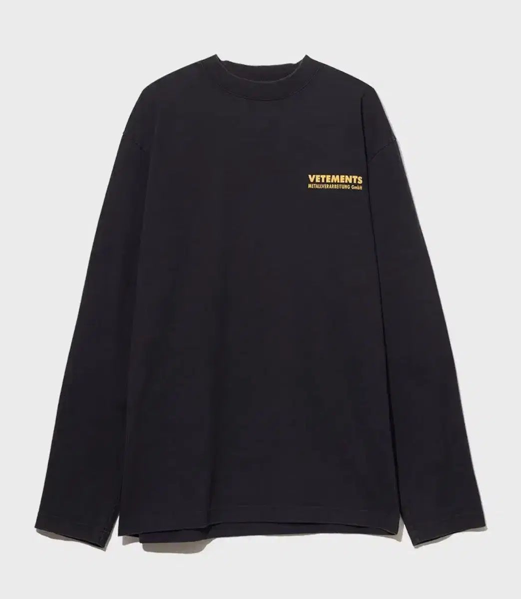 VETEMENTS ヴェトモン ロングスリーブ 【公式通販】