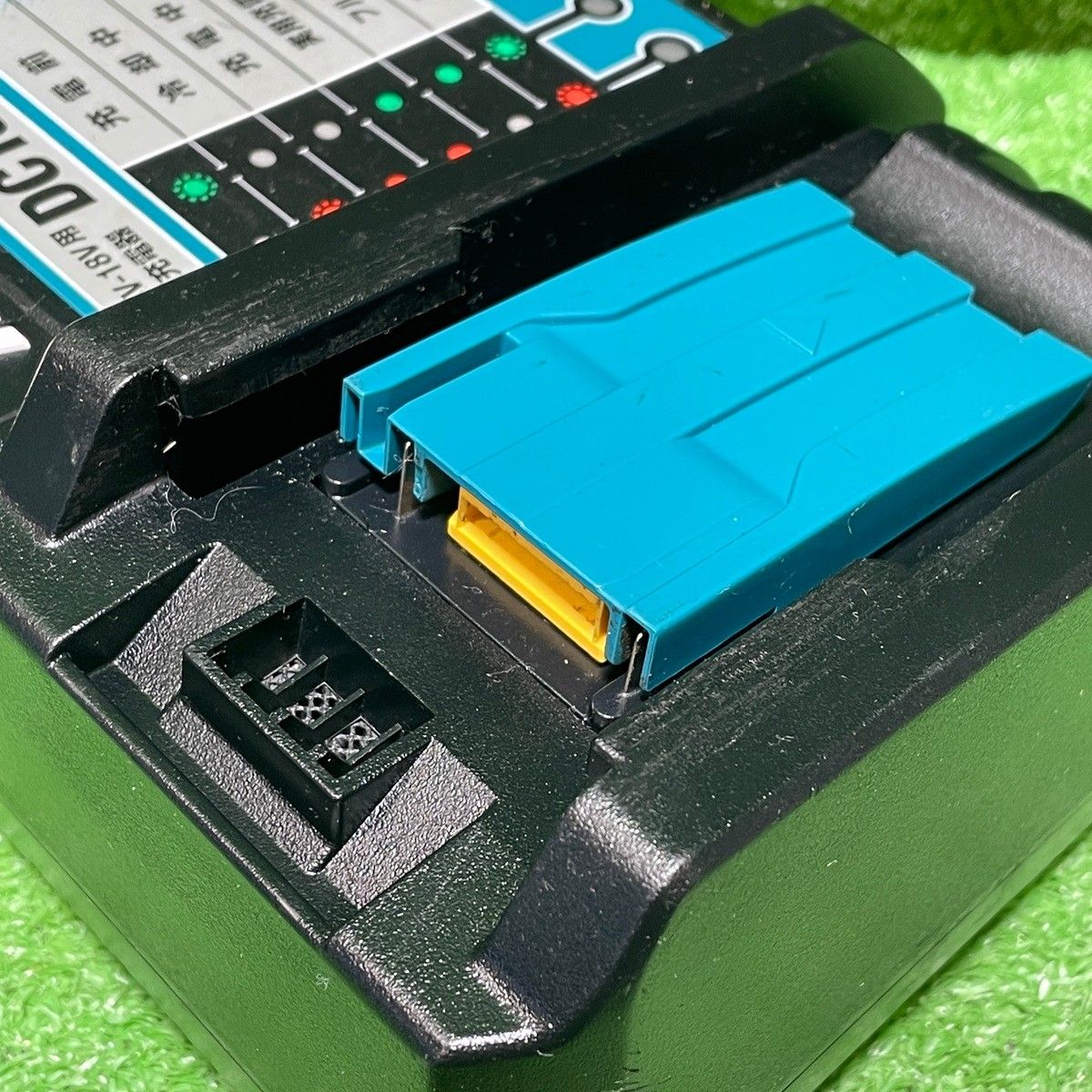 マキタ急速充電器DC18RF 【中古】【市川行徳店】makita | Buyee日本 