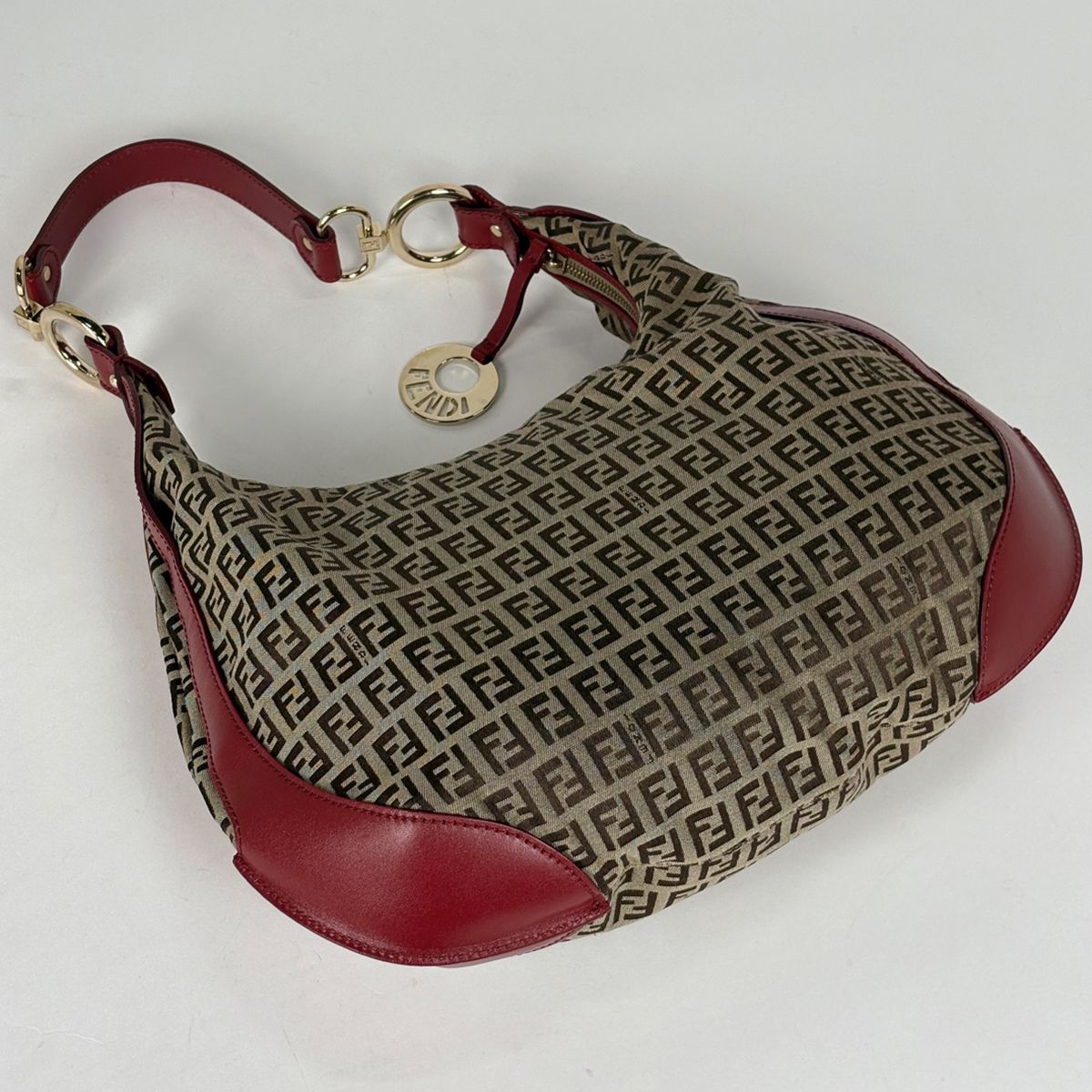 フェンディ FENDI ズッキーノ ショルダーバッグ ワンショルダー 
