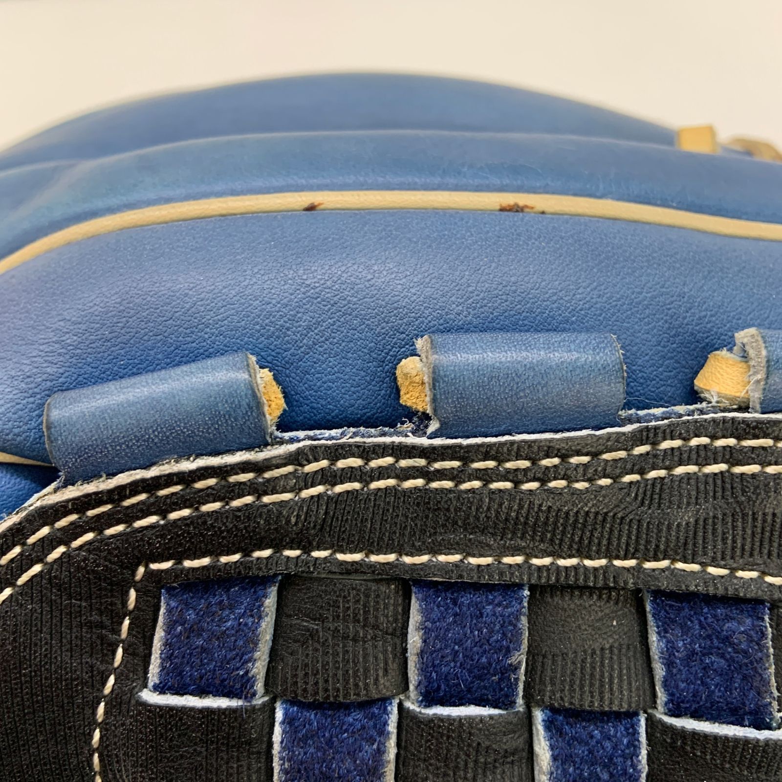 ゼット ZETT プロステイタス 軟式 大人 一般 内野手用 グローブ グラブ