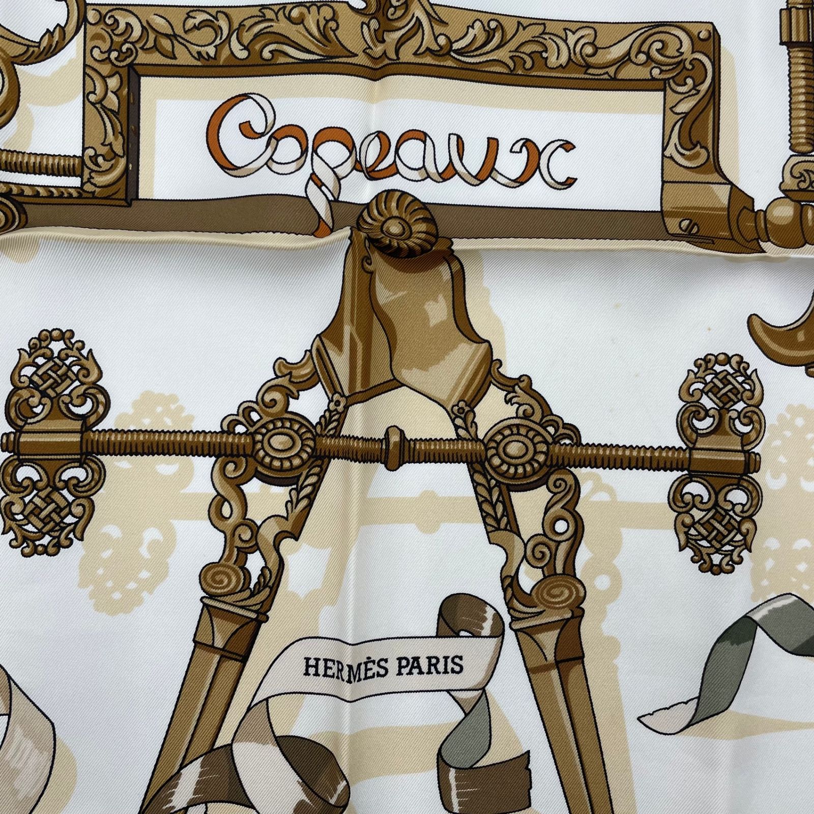 美品 HERMES エルメス スカーフ シルク カレ90 Copeaux おが屑 馬柄 