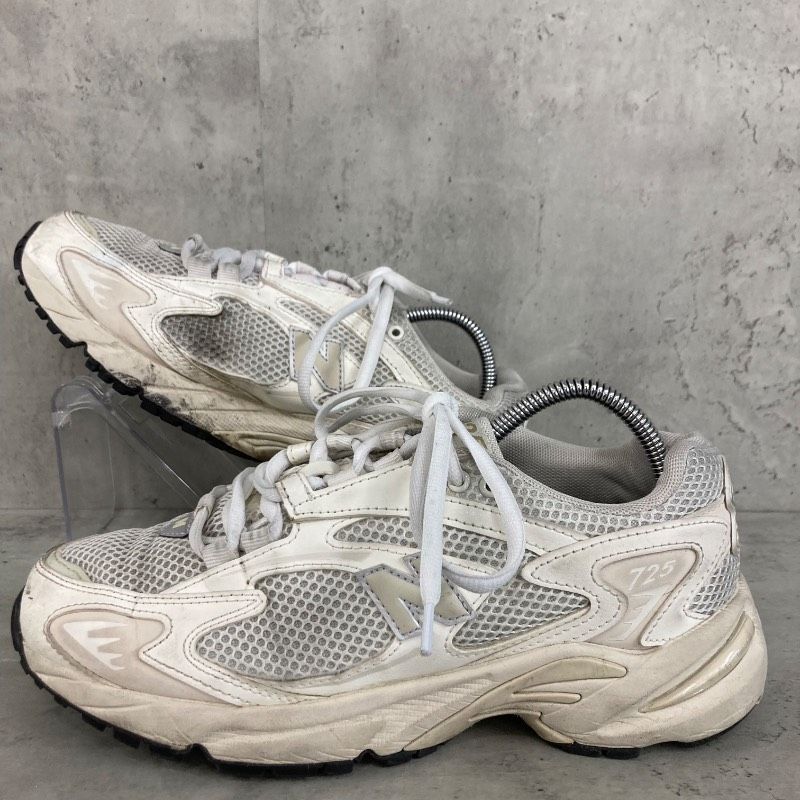 【新品未使用】ニューバランス スニーカー ML725CH 24cm New Balance ニューバランス ML725CH 24cm ホワイト 725 スニーカー