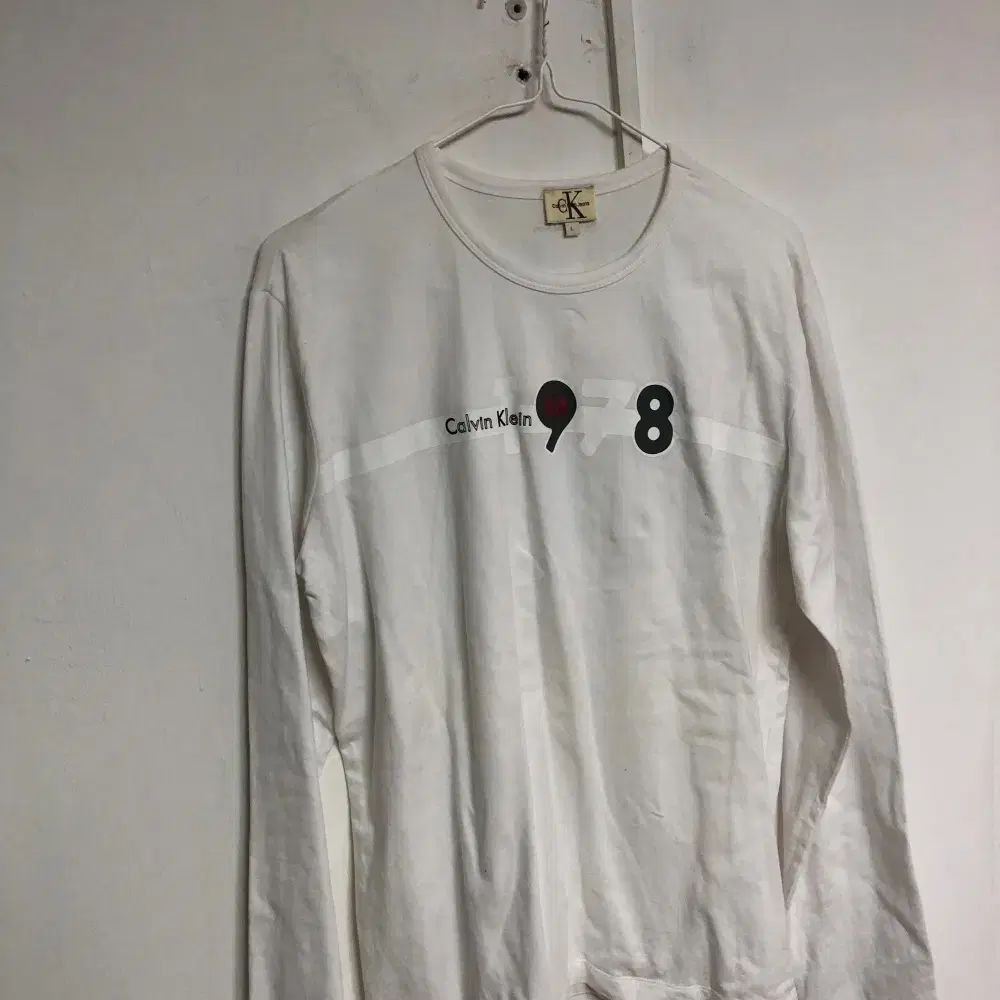 Calvin Klein メンズ 春 秋 長袖Tシャツ 100L@9980