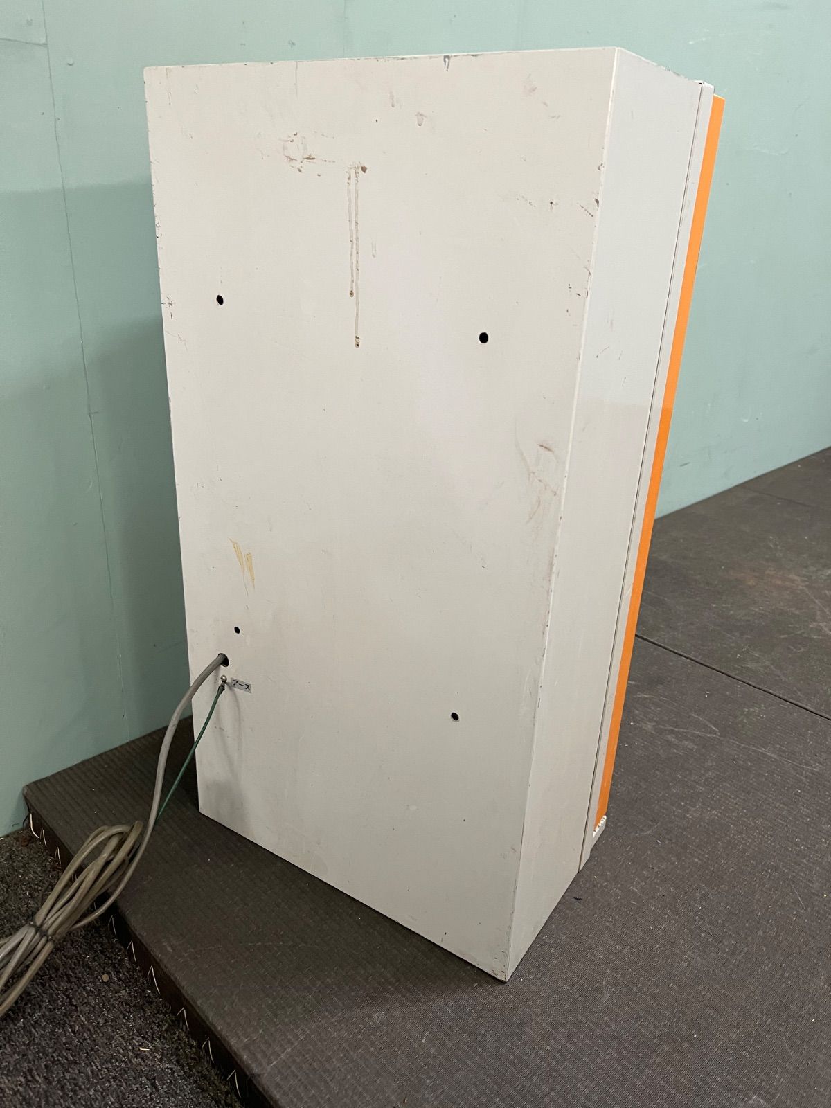⭐︎ レトロ グローリー社 EF-3 両替機 100円専用 グローリー - メルカリ
