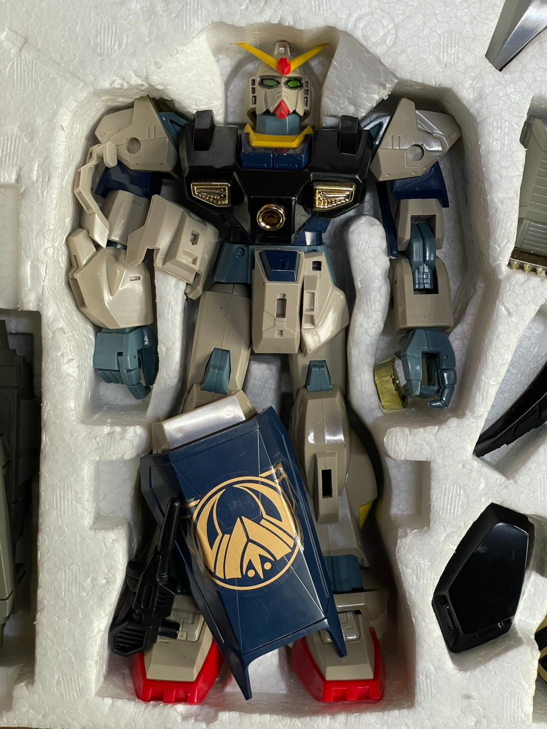 おもちゃ】当時物 ポスター付き バンダイ リアルタイプ 武者ガンダム