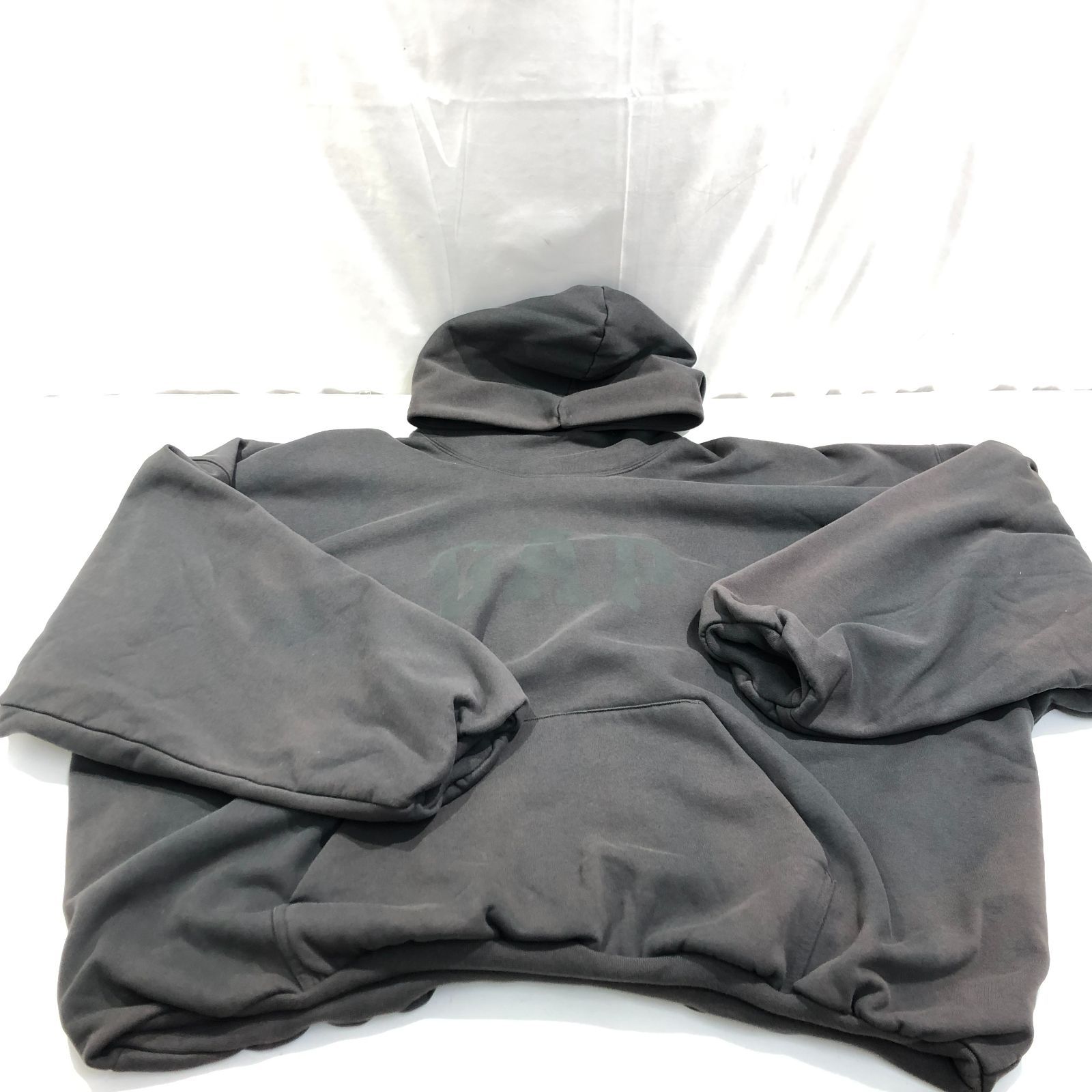 七重浜85-1-080219] YEEZYxGAP ENGINEERED BY BALENCIAGA イージー 