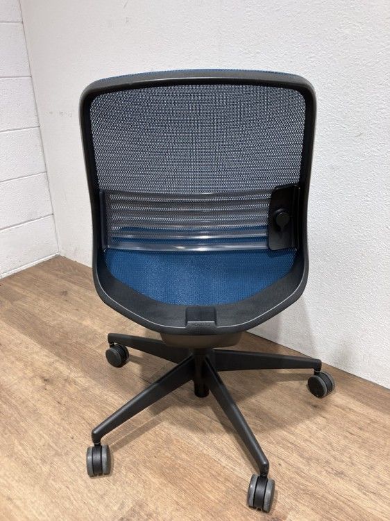 シロッコチェア CR-G2620