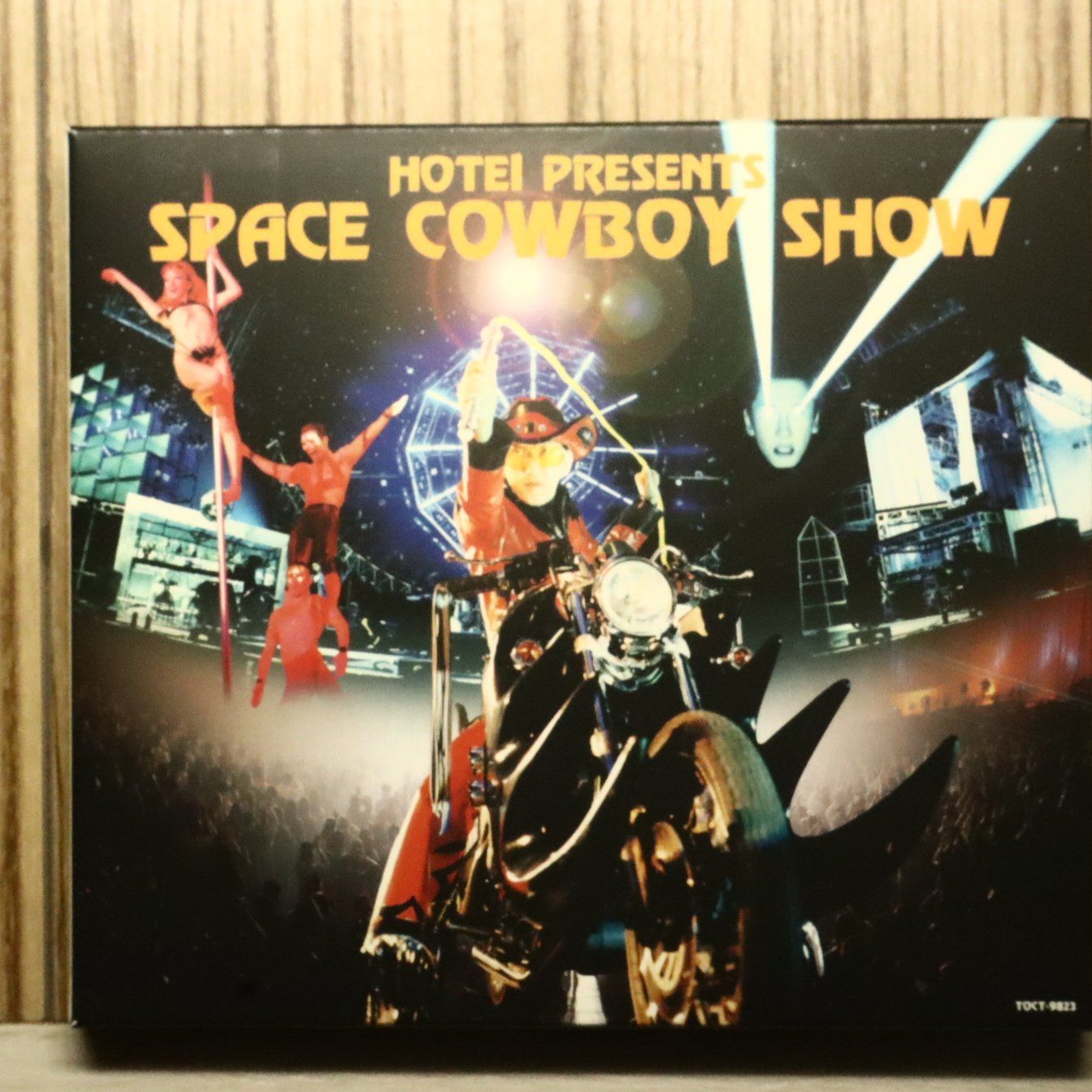 国内盤CD☆布袋寅泰/Tomoyasu Hotei□ SPACE COWBOY SHOW 【TOCT9823