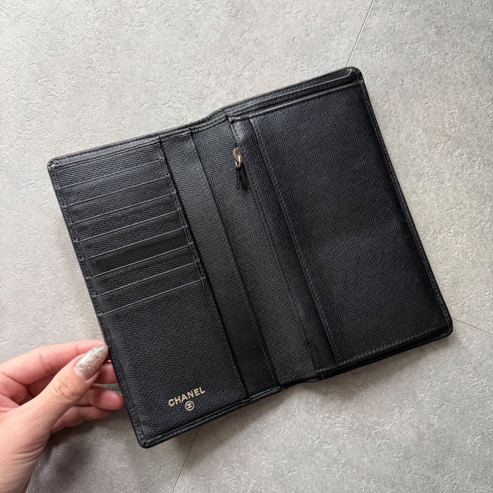 CHANEL シャネル ココボタン 二つ折り長財布 ブラック ゴールド金具