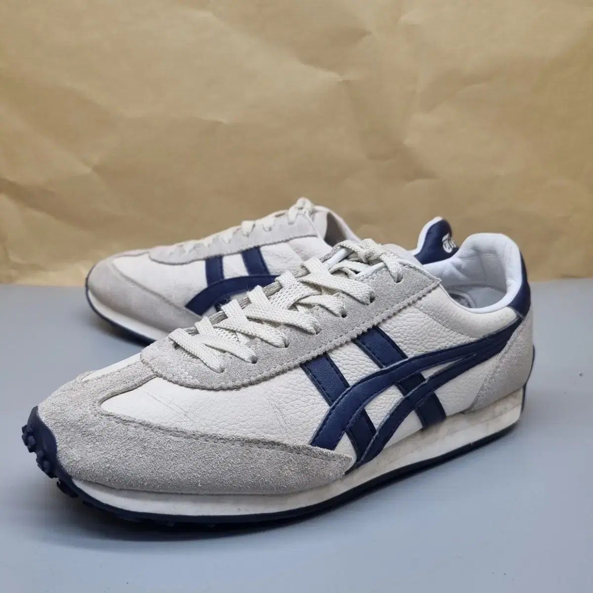onitsuka tiger オニツカタイガー EDR78 レディーススニーカー 23.5 