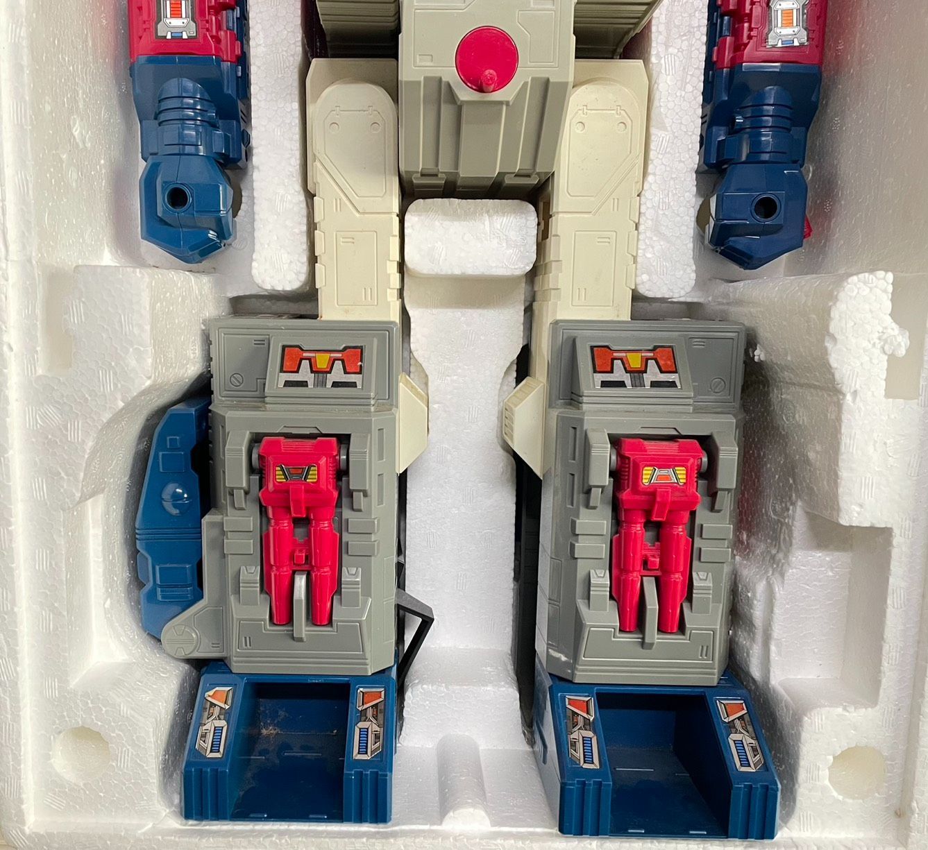 おもちゃ】旧タカラロゴ 戦え！超ロボット生命体 トランスフォーマー